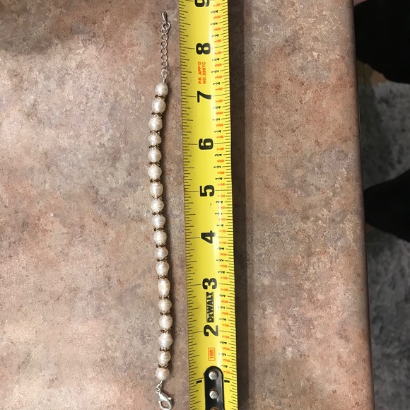 Cultured freshwater pearl bracelet gold roundells - Picture 4 of 5